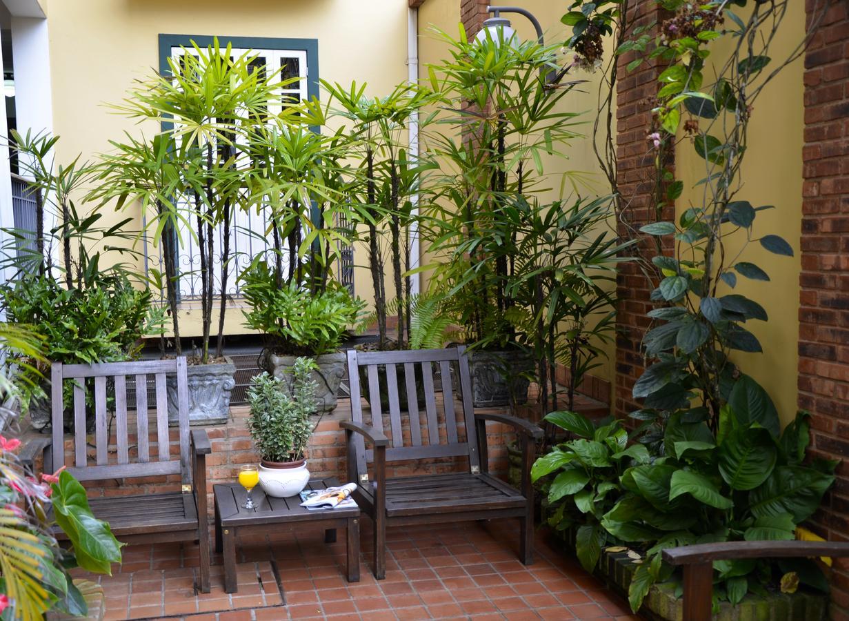 Casa Do Manequinho Hotel E Restaurante Pirai Exterior photo